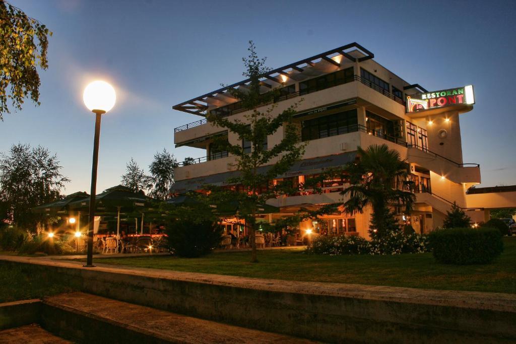 Hotel Le Pont Prijedor Exterior foto